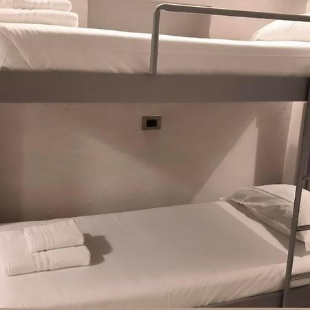 רומא Lux Apartment Colosseo מראה חיצוני תמונה