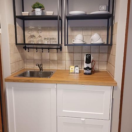 רומא Lux Apartment Colosseo מראה חיצוני תמונה